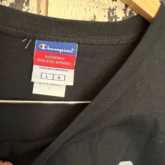 Native American unisex. Crying At The POW WOW Champion size L - Picture 2 of 6